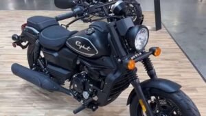 New Rajdoot 350 with classic look