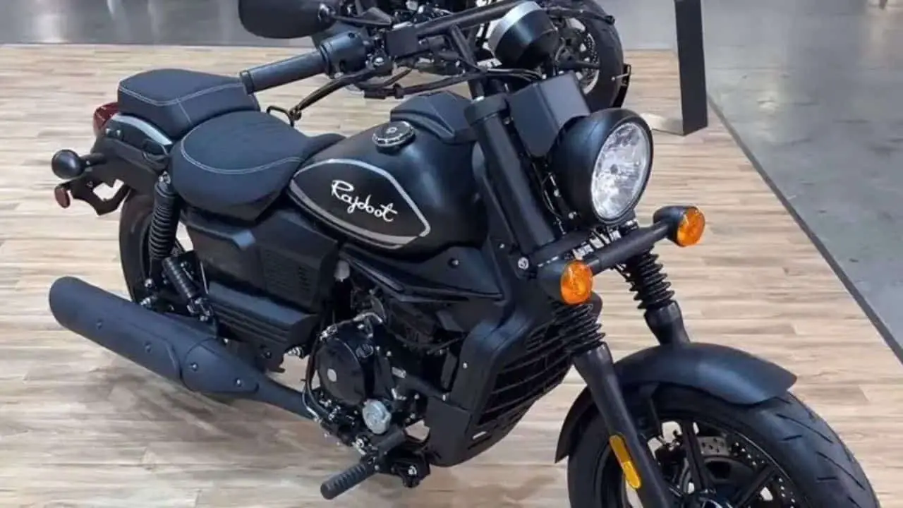 New Rajdoot 350 with classic look